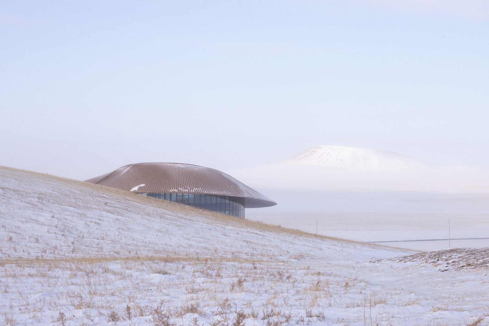Centro de visitantes de «Volcano-In» por PLAT ASIA. Fotografía por Arch-Exist Photography.