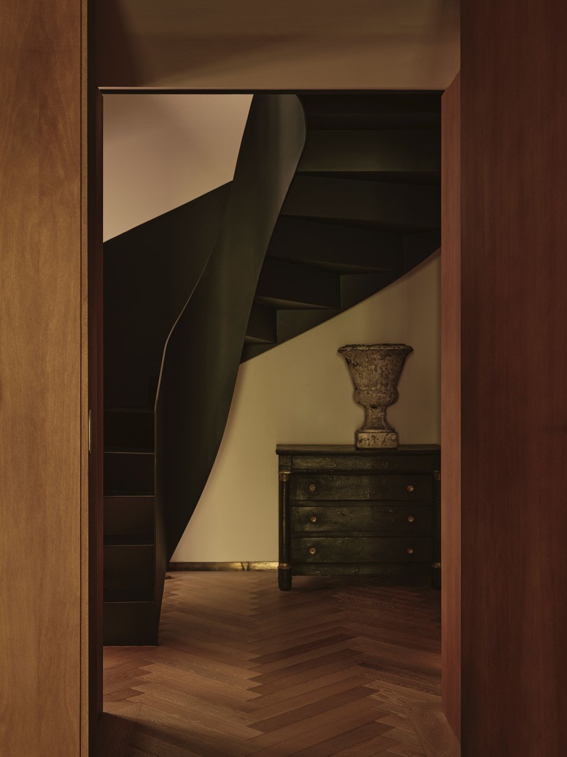 Home renovation in Conde de Aranda, by Pulso Estudio + Pr Arquitectura. Photography by David Zarzoso.