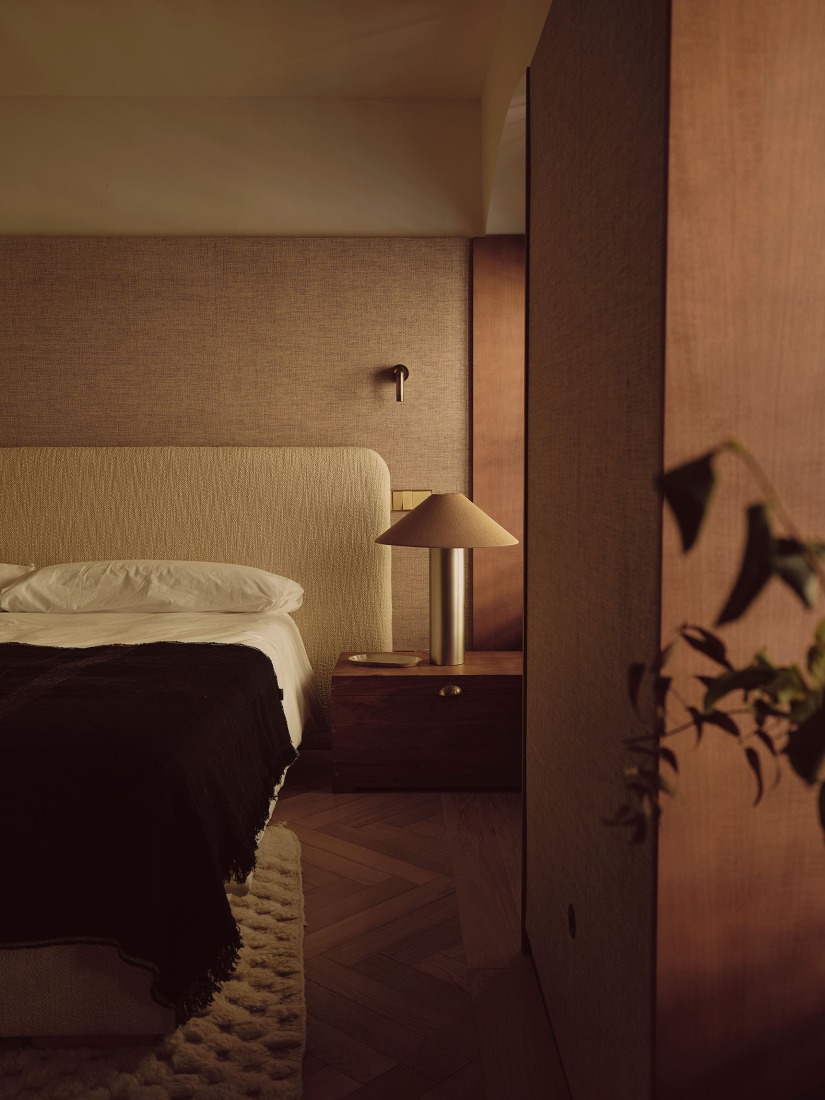 Home renovation in Conde de Aranda, by Pulso Estudio + Pr Arquitectura. Photography by David Zarzoso.
