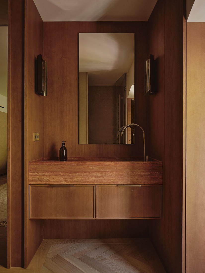 Home renovation in Conde de Aranda, by Pulso Estudio + Pr Arquitectura. Photography by David Zarzoso.