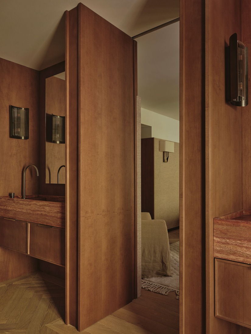 Home renovation in Conde de Aranda, by Pulso Estudio + Pr Arquitectura. Photography by David Zarzoso.