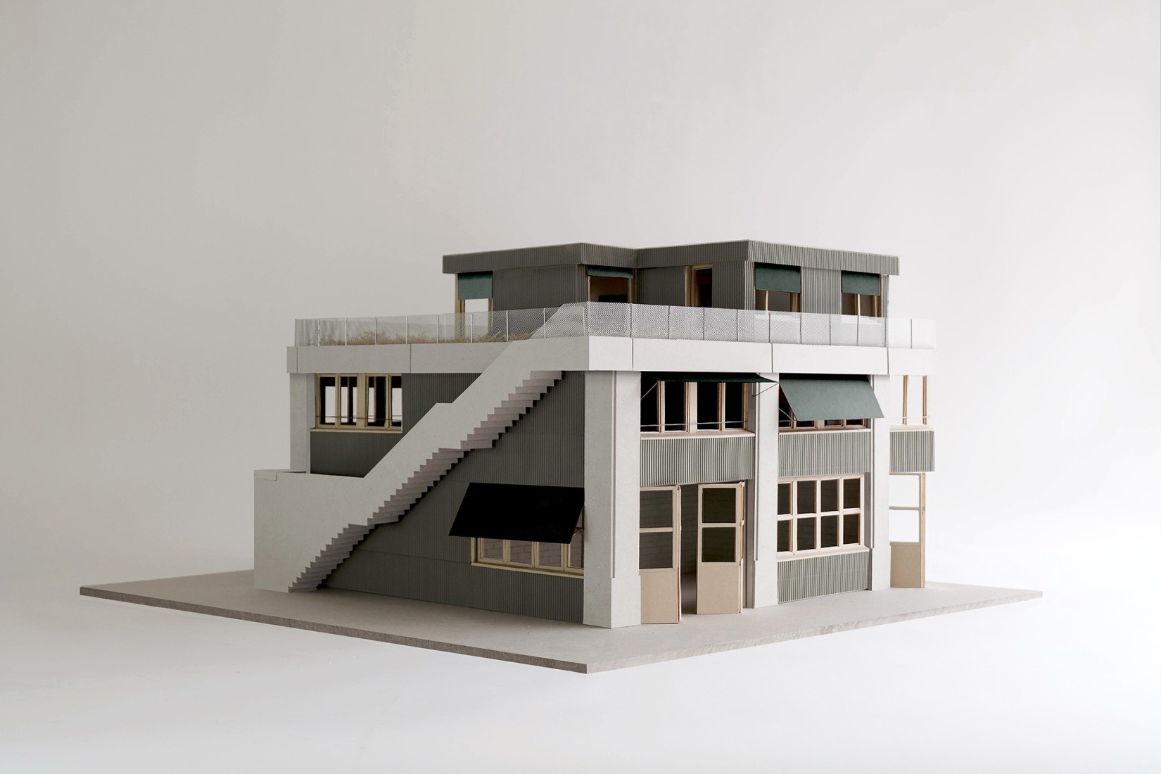 Maqueta. Edificio de uso mixto en Forel por Samir Alaoui Architects Sàrl. Fotografía por Samir Alaoui.