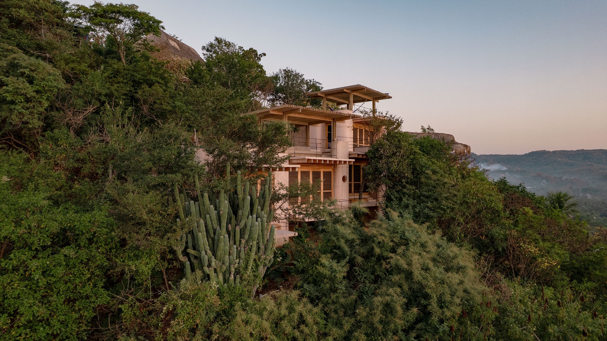 Ten feet House by Studio Font. Photograph by Alber Studio.