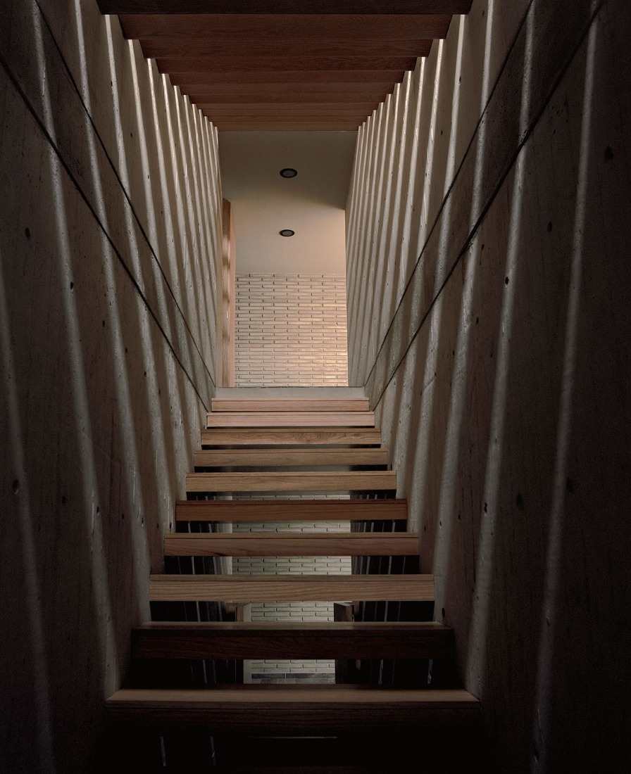 "Casa Refugio" by Taller Segovia Molina. Photograph by Zaickz.