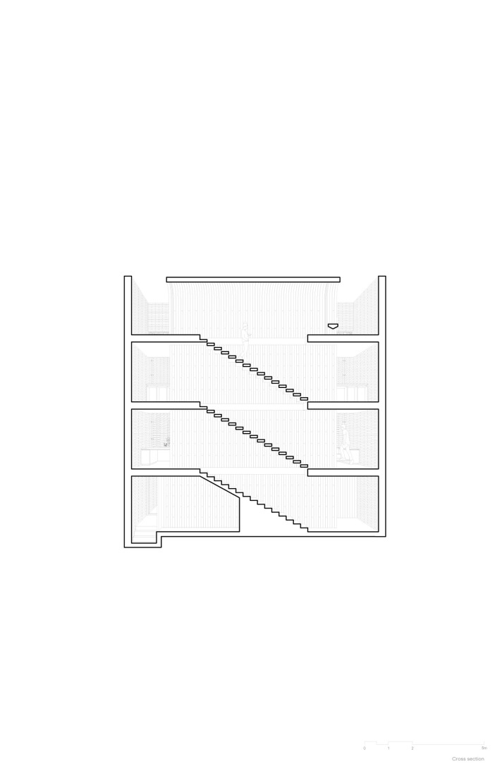 Section. "Casa Refugio" by Taller Segovia Molina. 