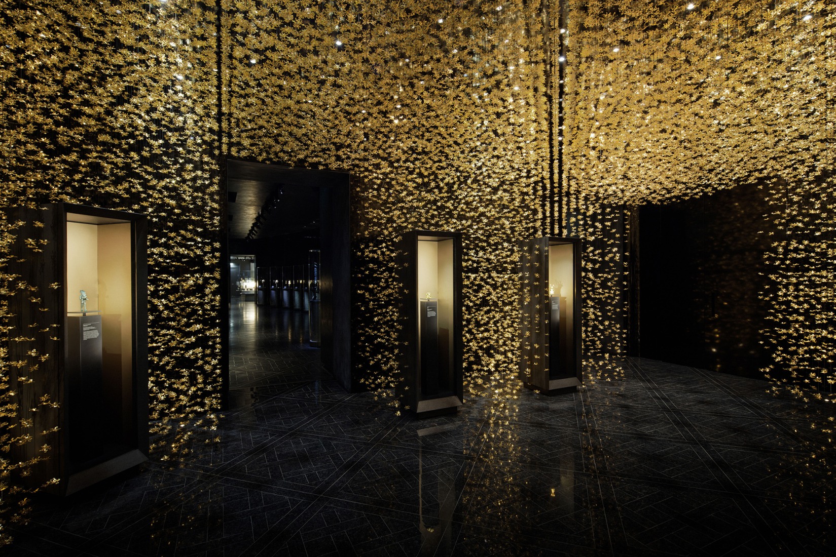 The Al Thani Collection at the Hôtel de la Marine. Photograph by Takuji Shimmura.