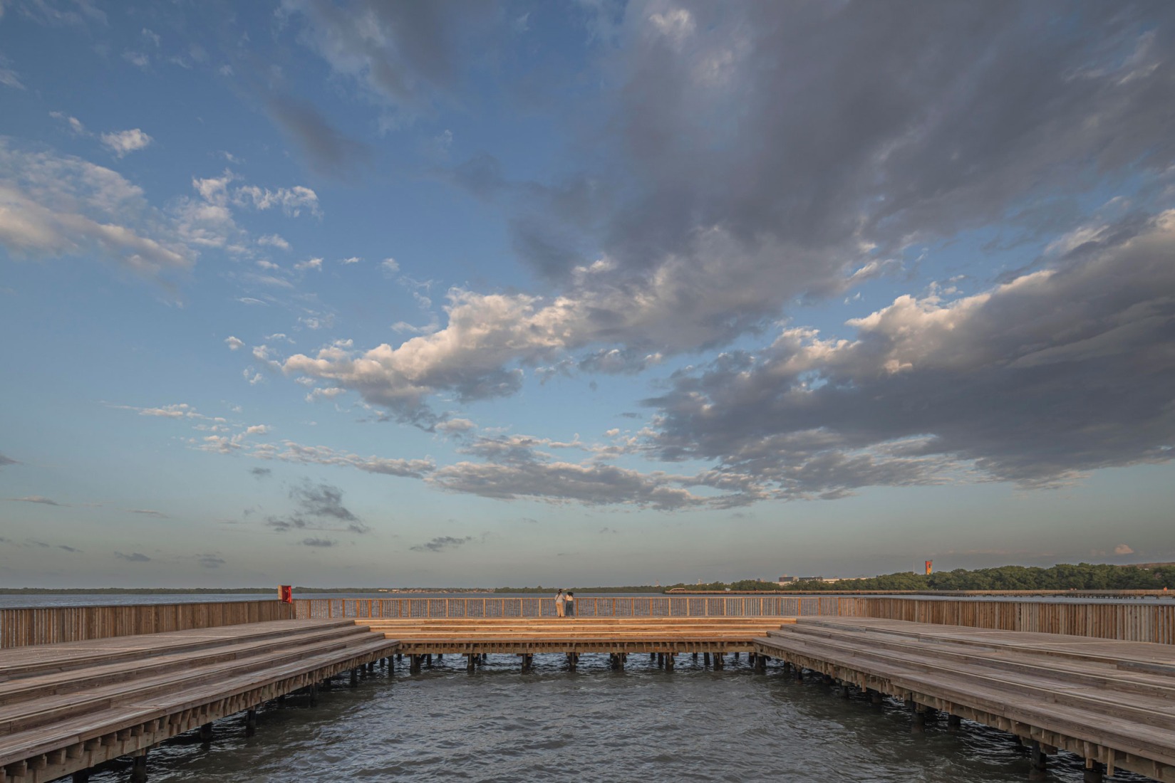 Ecoparque Ciénaga de Mallorquín por DEB Architecture + El Equipo Mazzanti. Fotografía por Alejandro Arango.