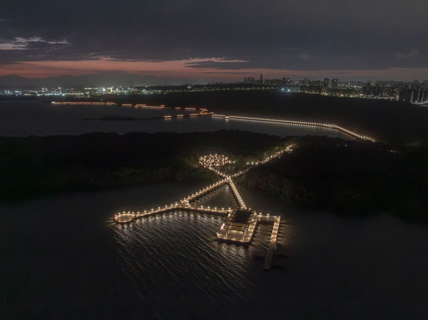 Ecoparque Ciénaga de Mallorquín por DEB Architecture + El Equipo Mazzanti. Fotografía por Alejandro Arango.