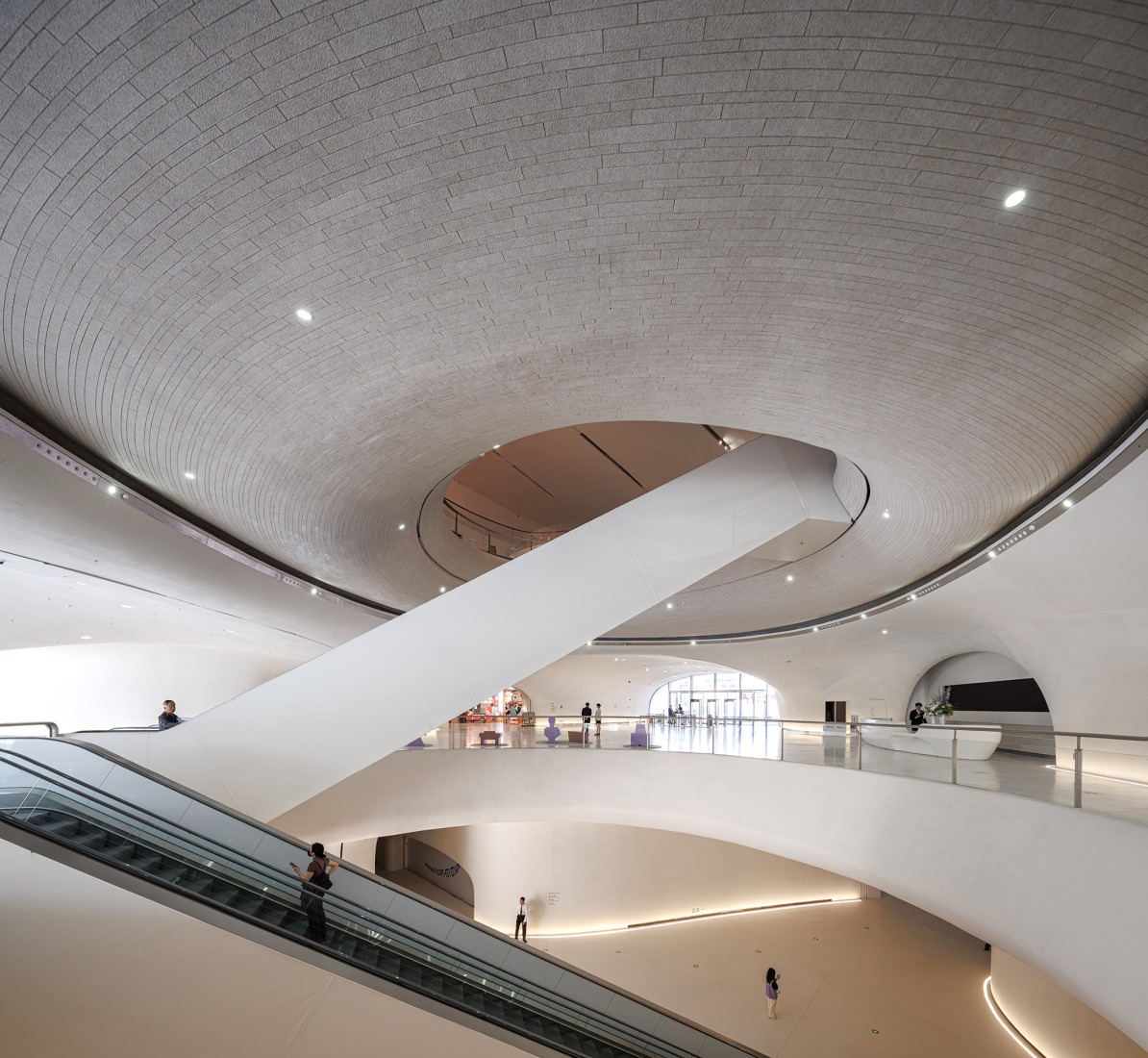 Plaza Cultural de la Bahía de Shenzhen por MAD. Fotografía por ACF.