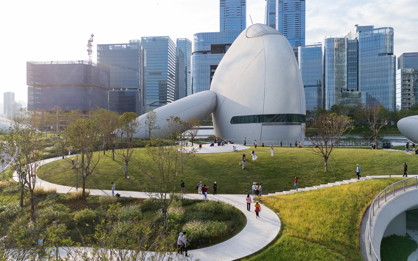 Plaza Cultural de la Bahía de Shenzhen por MAD. Fotografía por Zhang Chao.