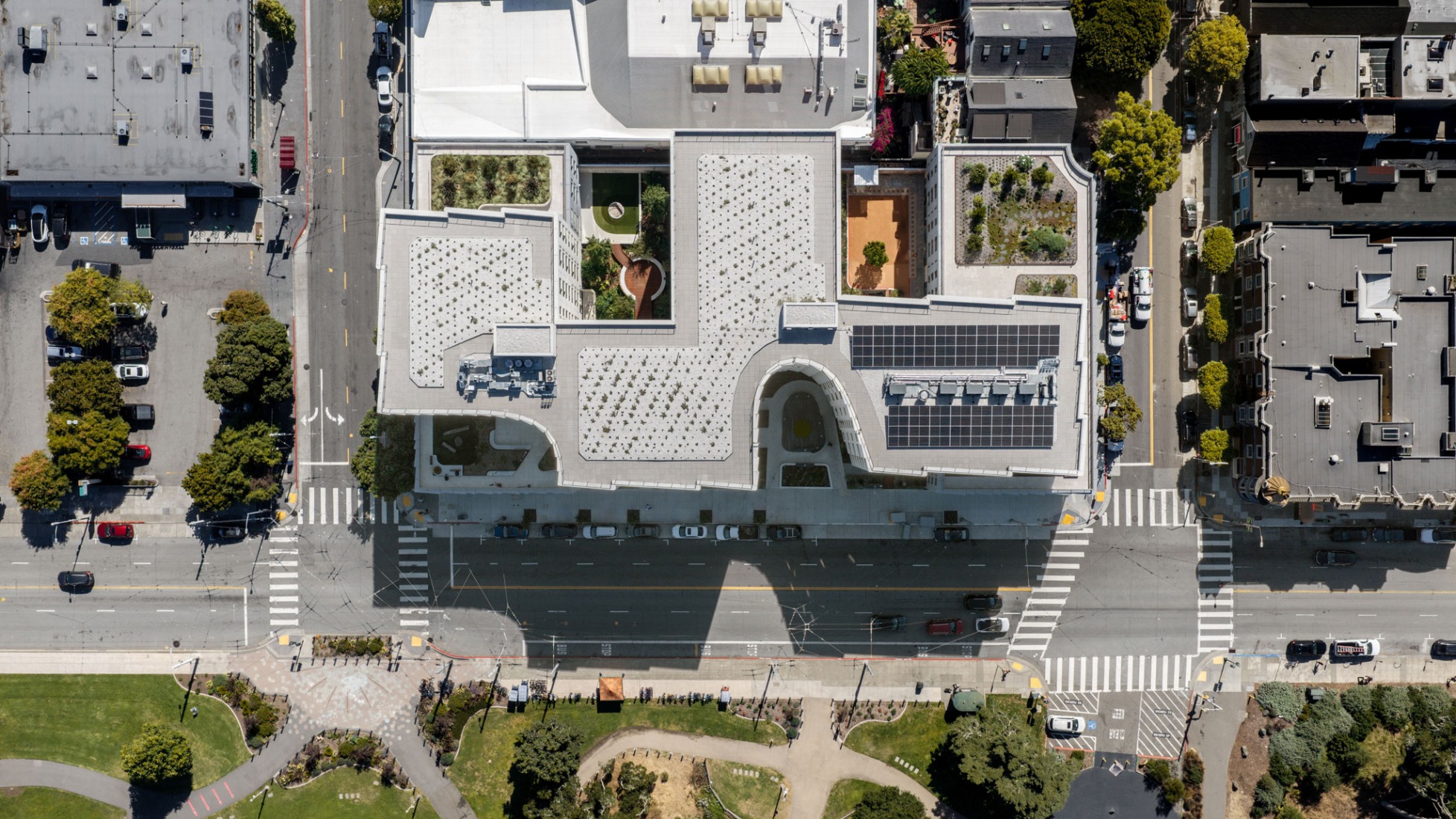 730 Stanyan by OMA. Photograph by Jason O'Rear.