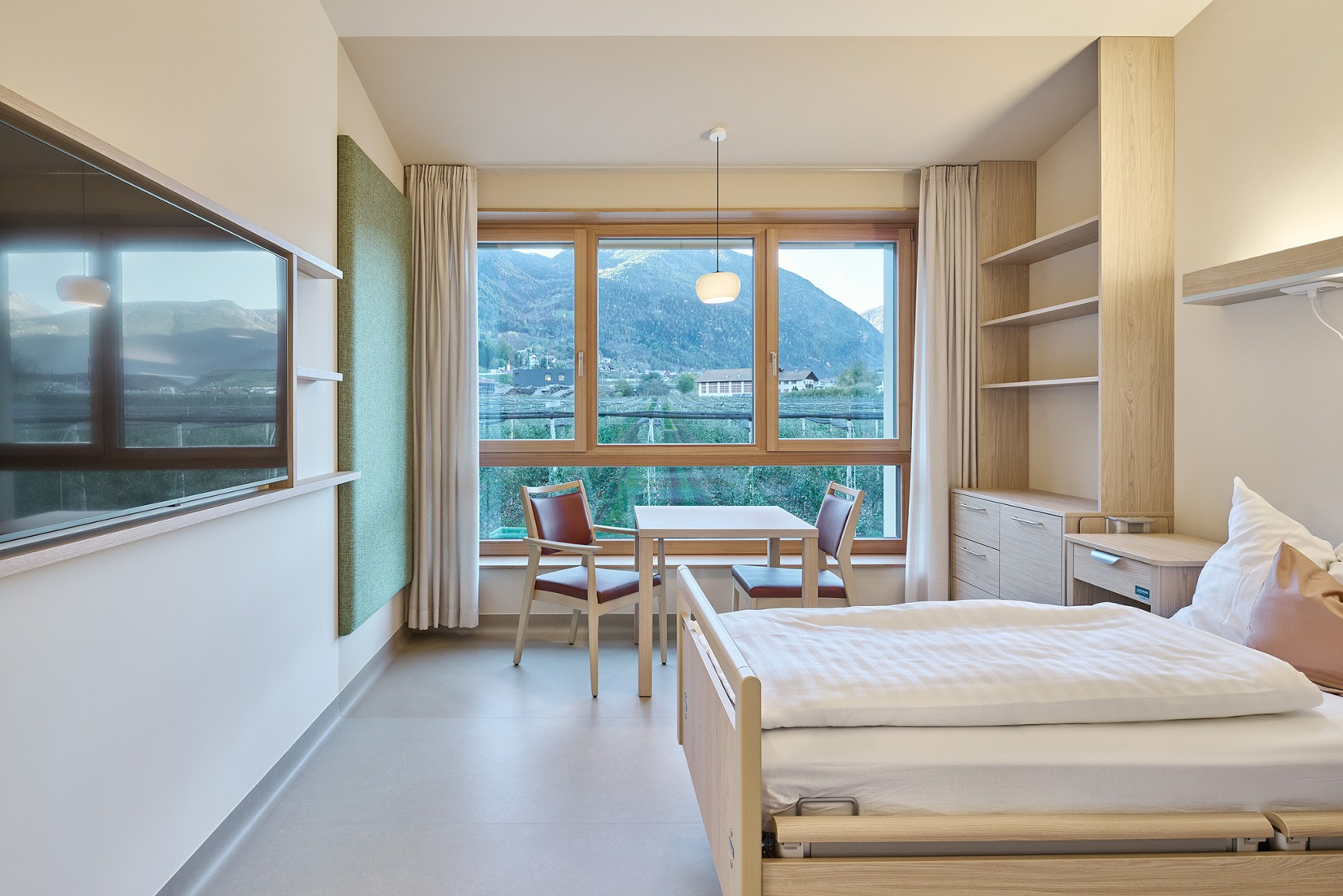 Residencia Casa Ella por PINEARQ. Fotografía por Oliver Jaist.