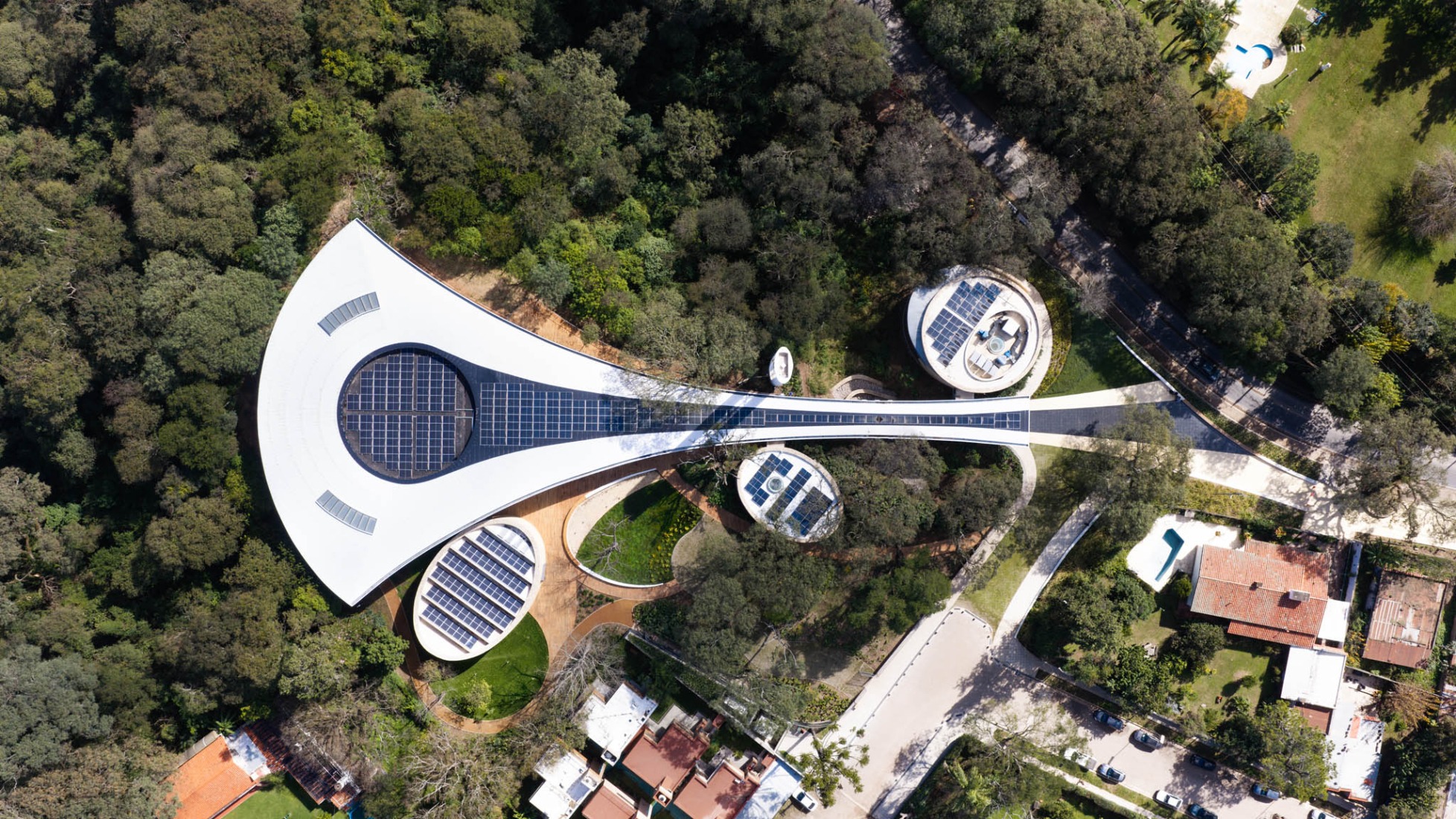 Lola Mora Cultural Center by Pelli Clarke & Partners. Photograph by Jason O’Rear.