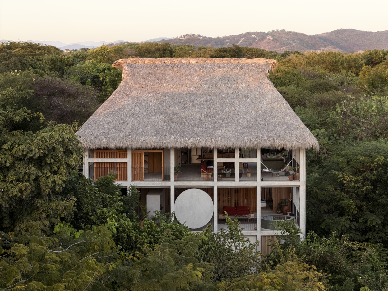 Casa Eva por S-AR. Fotografía por César Belio C B S T D.