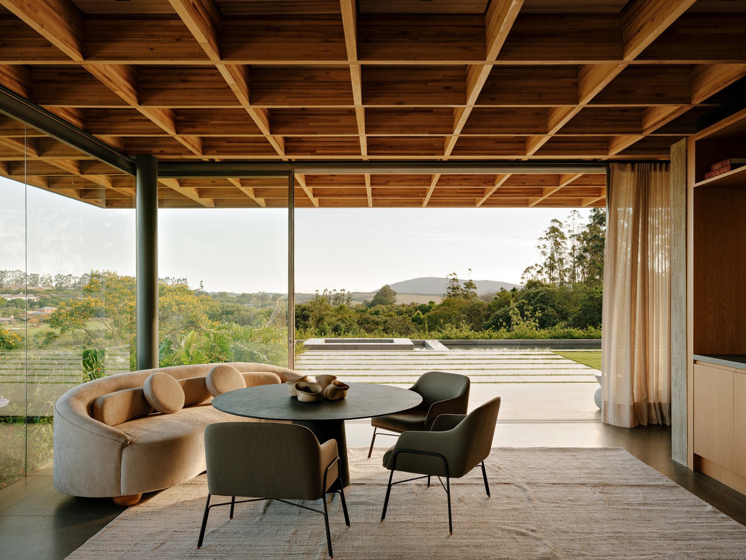 "Casa Colmeia" by Sabella Arquitetura. Photograph by Fran Parente. 