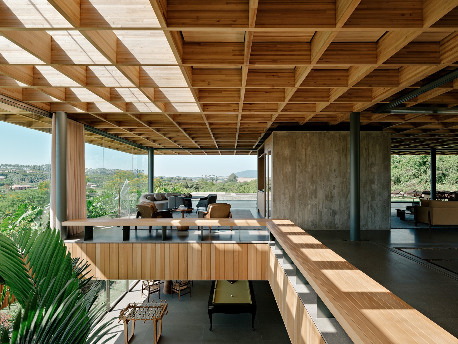 "Casa Colmeia" by Sabella Arquitetura. Photograph by Fran Parente. 