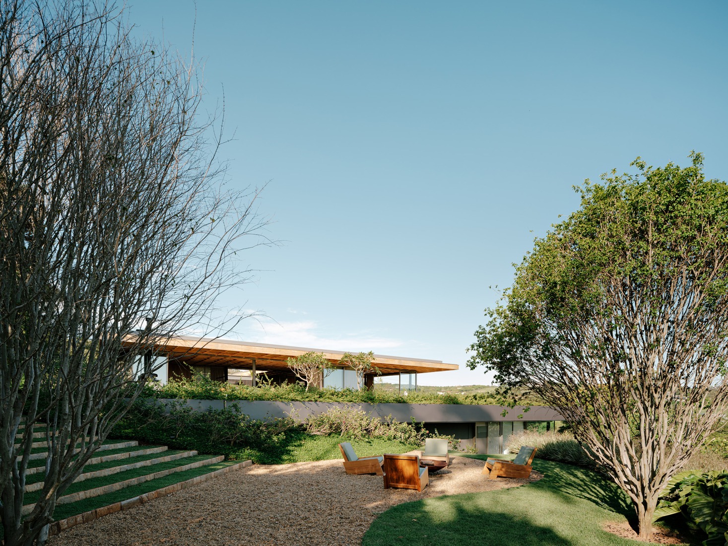 "Casa Colmeia" by Sabella Arquitetura. Photograph by Fran Parente. 
