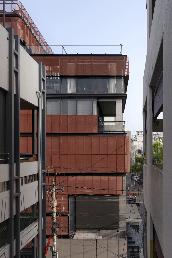 "Screened Spaces" by Studio UF+O. Photograph by Vivek Eadara.
