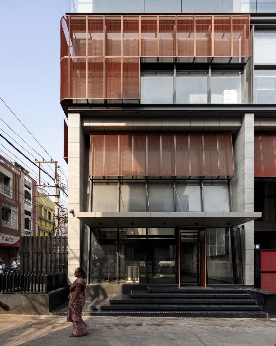 "Screened Spaces" by Studio UF+O. Photograph by Vivek Eadara.