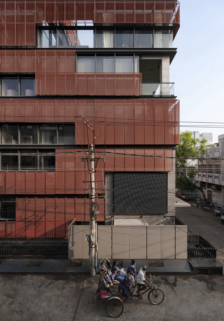 "Screened Spaces" by Studio UF+O. Photograph by Vivek Eadara.
