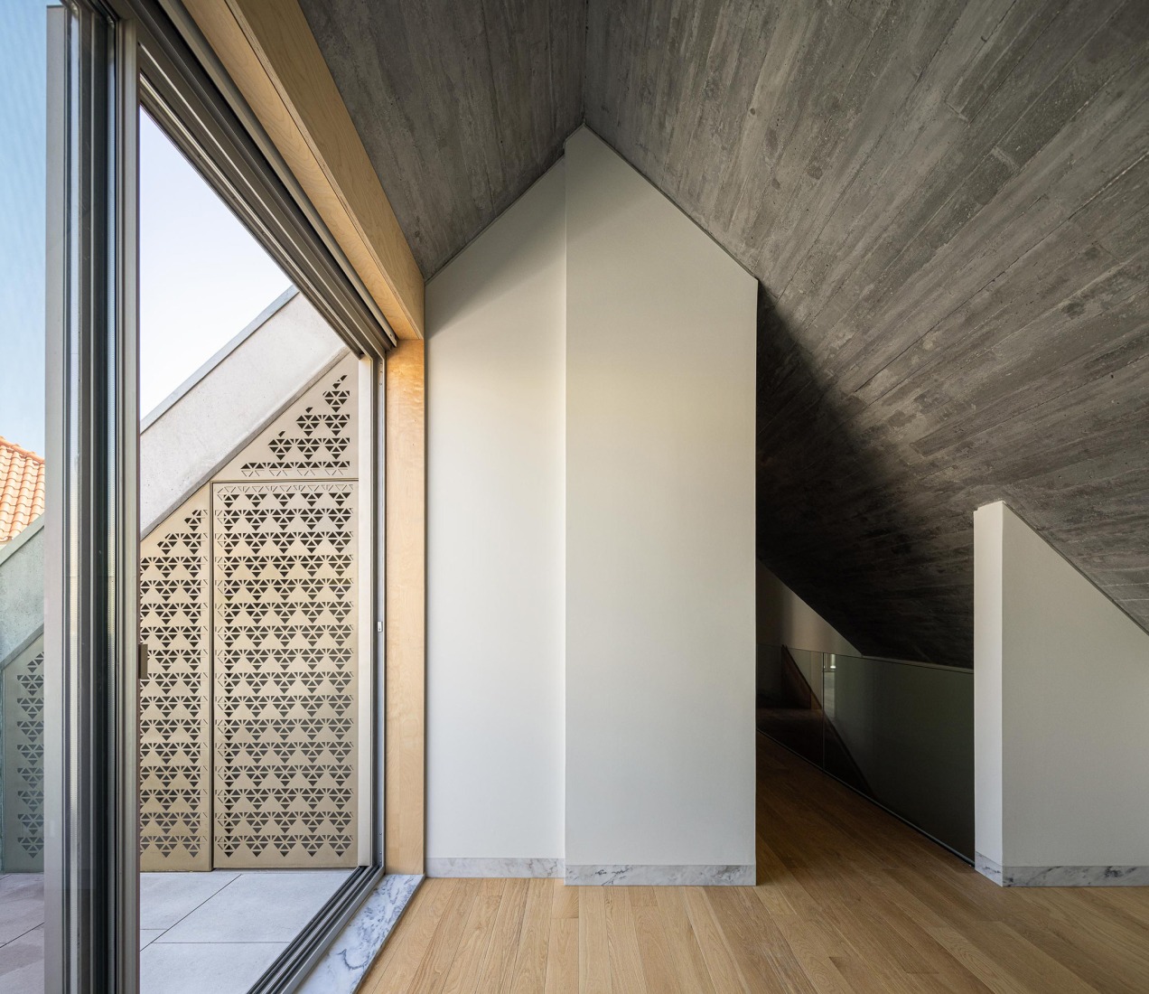«The Frame» por ARX Portugal + BOOST Studio. Fotografía por Ivo Tavares Studio.