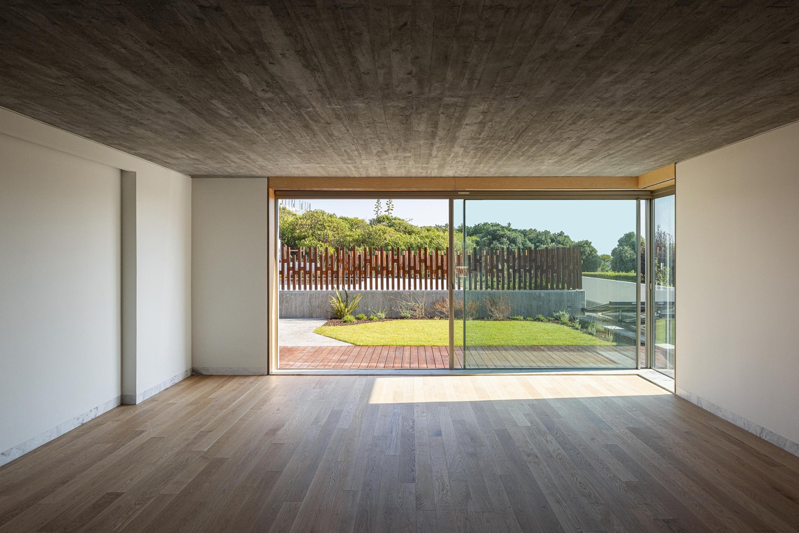 «The Frame» por ARX Portugal + BOOST Studio. Fotografía por Ivo Tavares Studio.