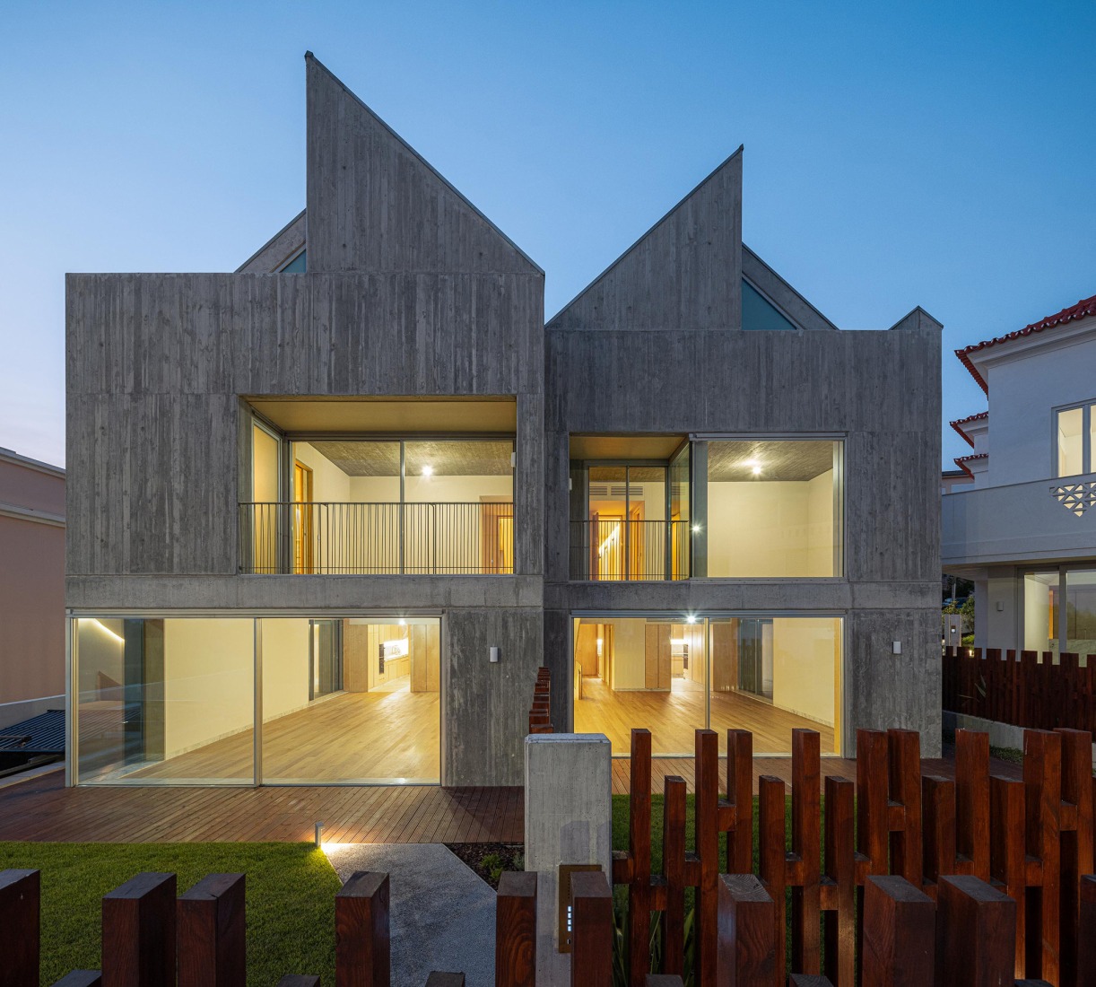 «The Frame» por ARX Portugal + BOOST Studio. Fotografía por Ivo Tavares Studio.