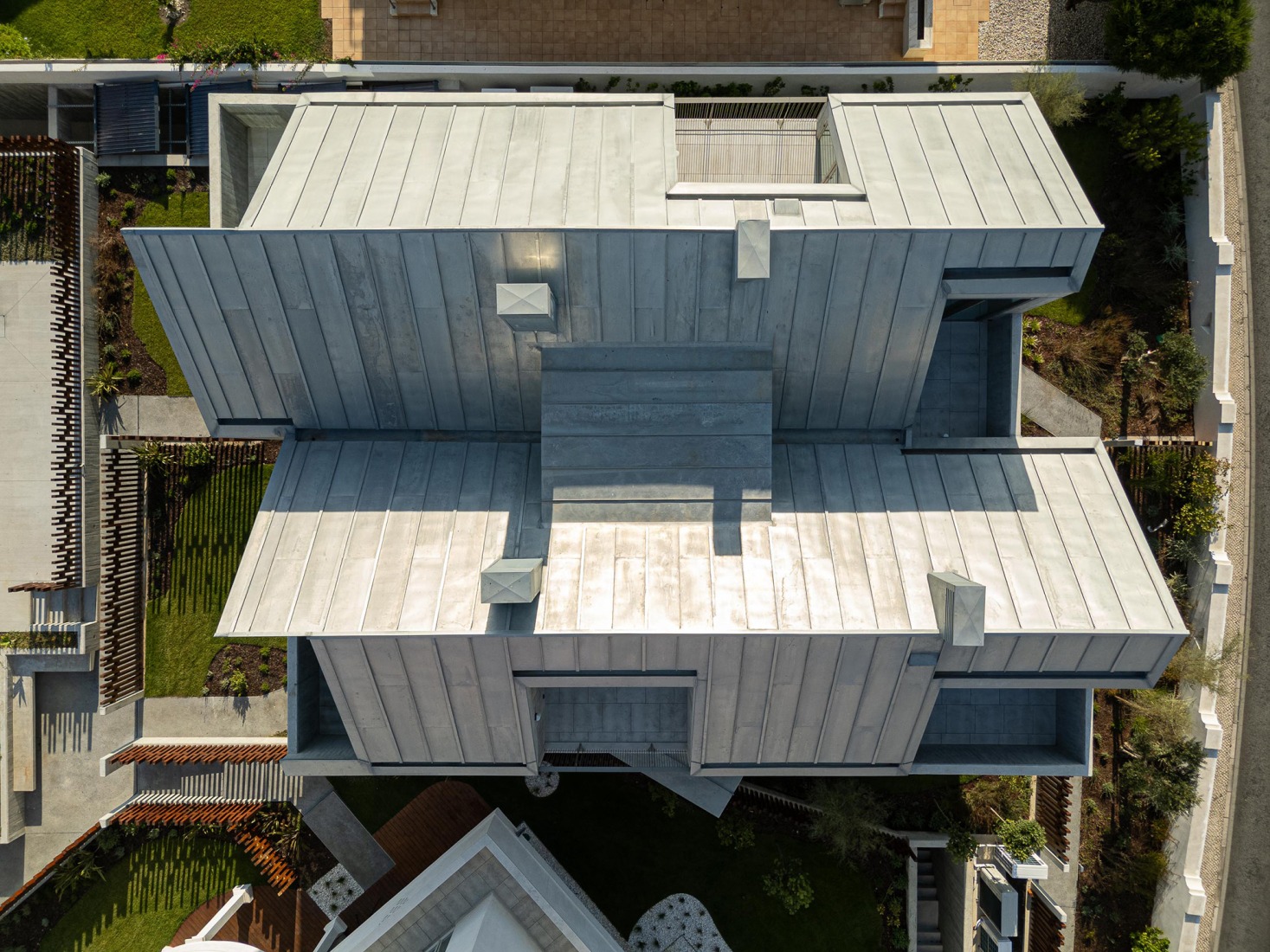 «The Frame» por ARX Portugal + BOOST Studio. Fotografía por Ivo Tavares Studio.