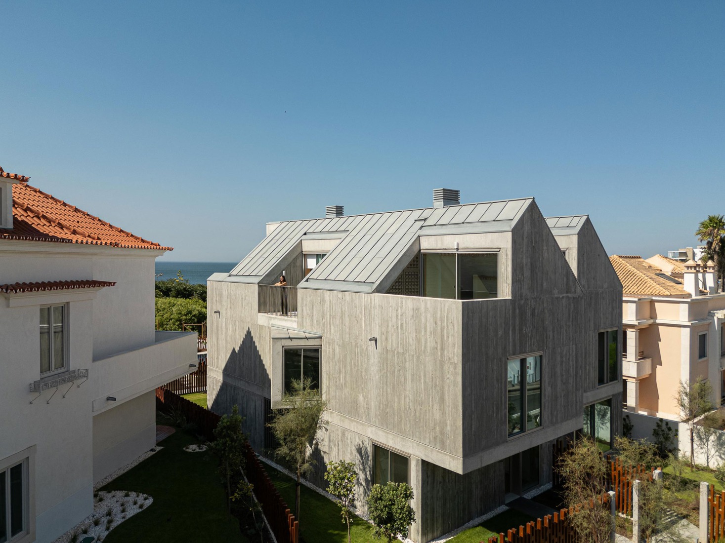 «The Frame» por ARX Portugal + BOOST Studio. Fotografía por Ivo Tavares Studio.