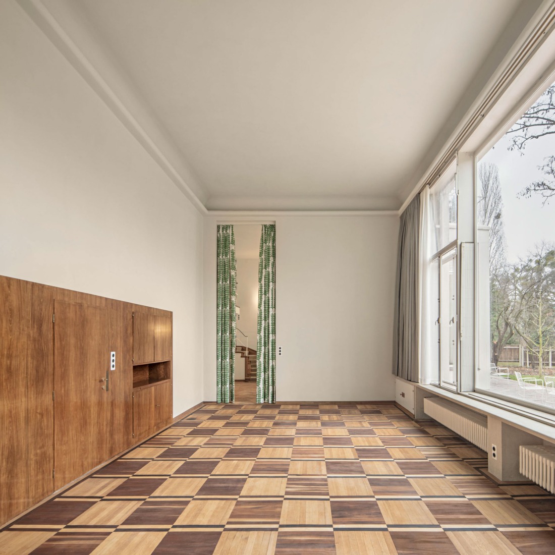 Villa Beer by Josef Frank and Oskar Wlach / Renovation by Christian Prasser. Photograph by Hertha Hurnaus.