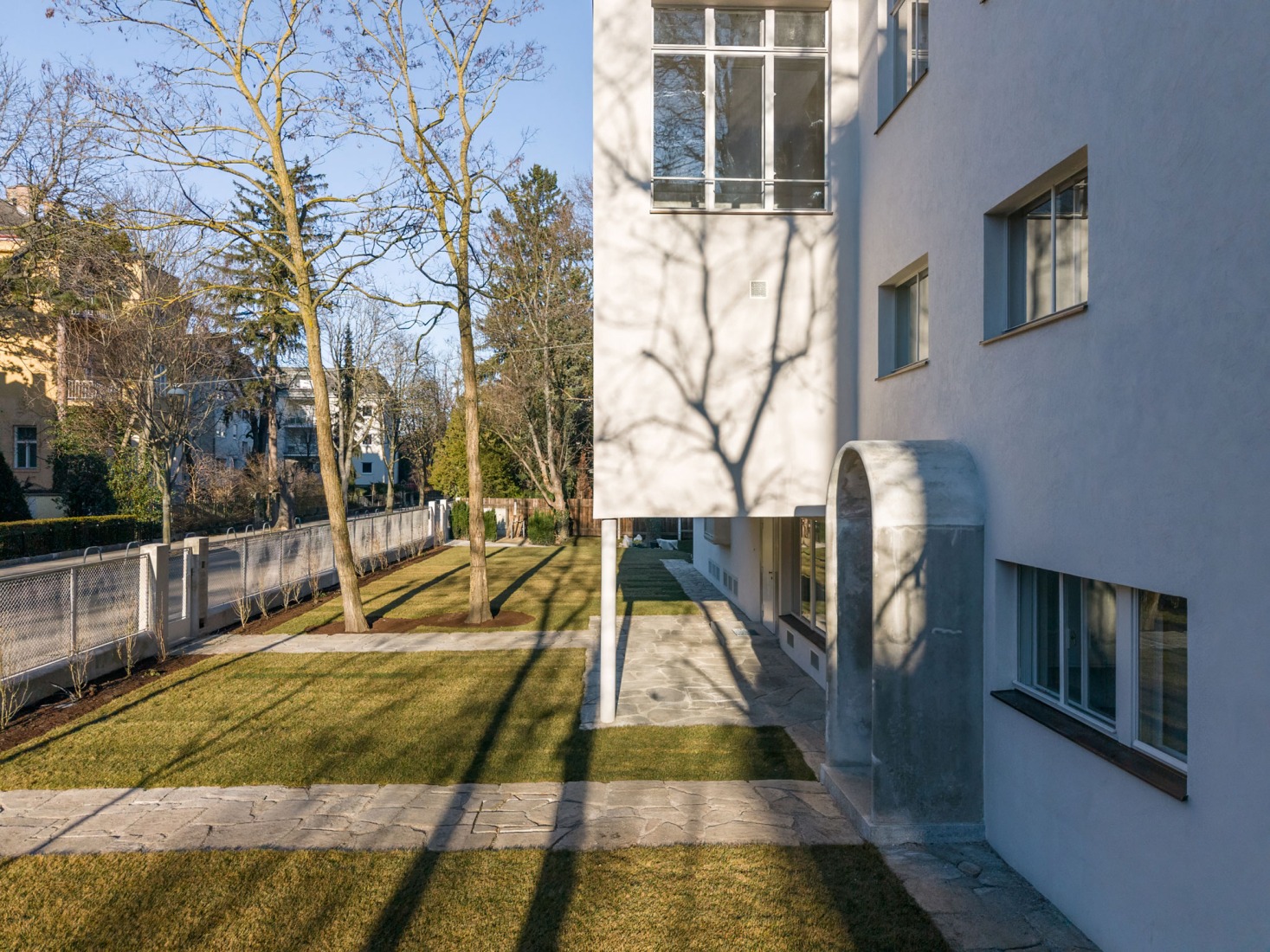 Villa Beer by Josef Frank and Oskar Wlach / Renovation by Christian Prasser. Photograph by Stephan Huger.