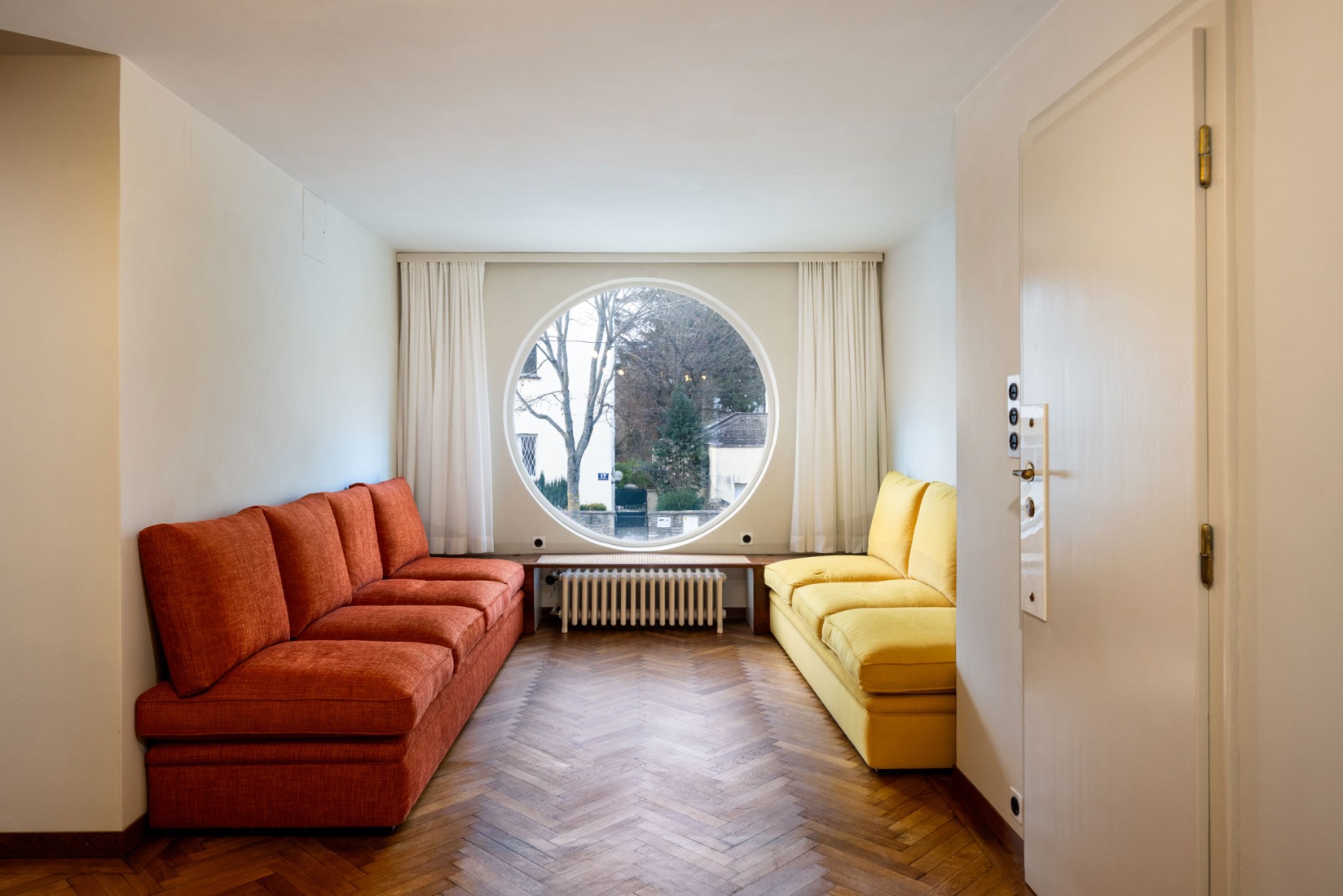 Villa Beer by Josef Frank and Oskar Wlach / Renovation by Christian Prasser. Photograph by Stephan Huger.