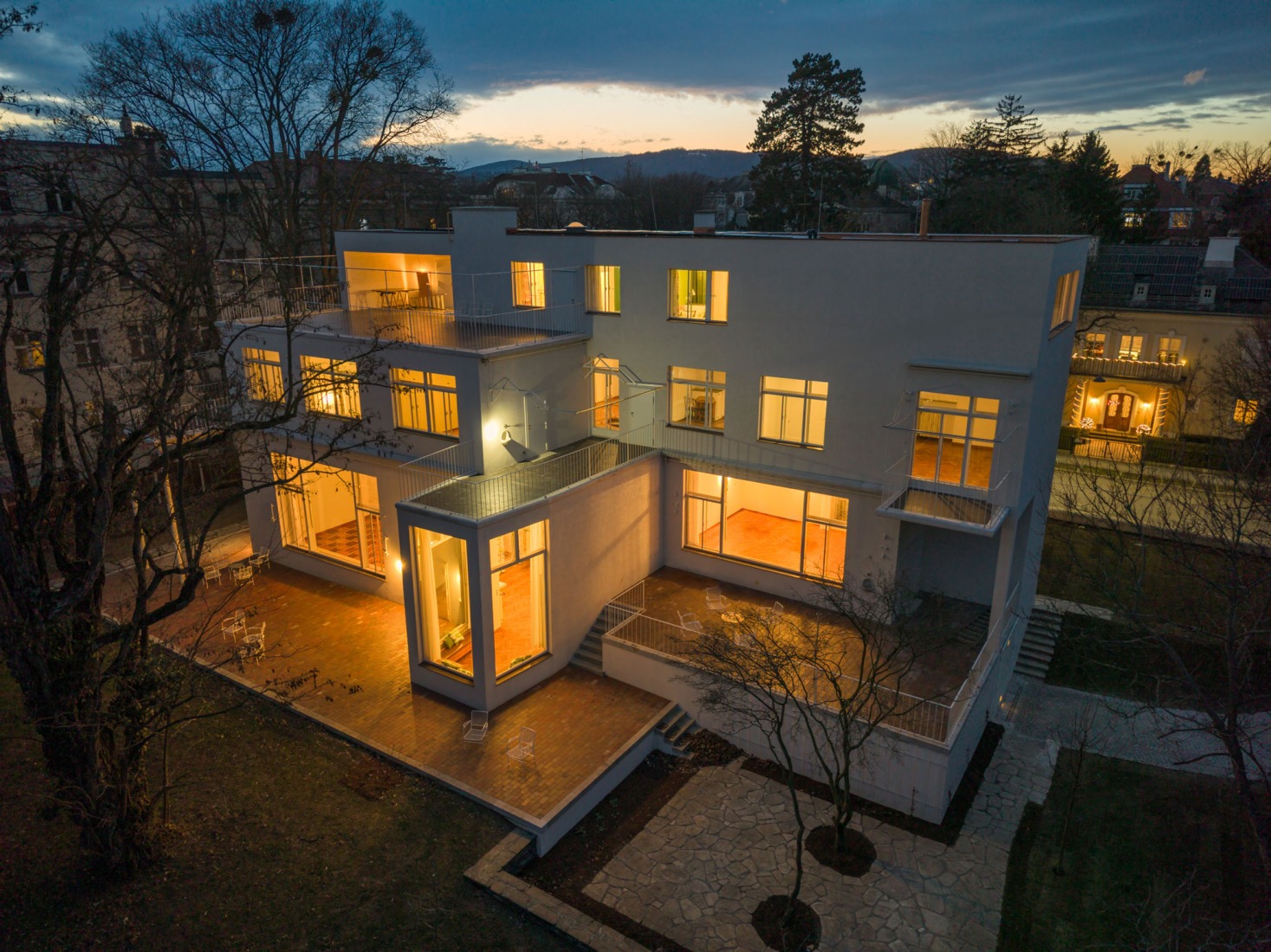 Villa Beer by Josef Frank and Oskar Wlach / Renovation by Christian Prasser. Photograph by Stephan Huger.
