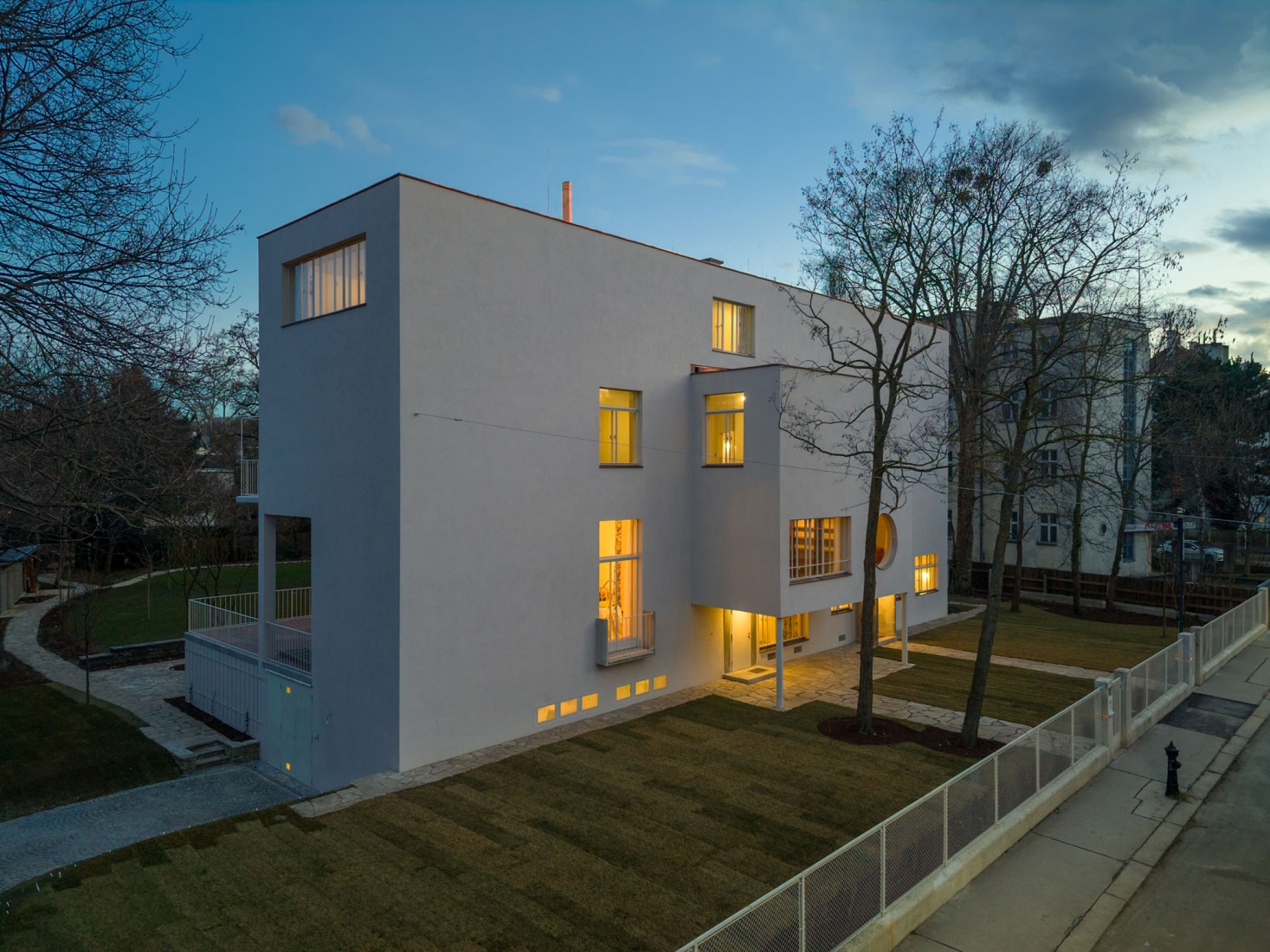 Villa Beer by Josef Frank and Oskar Wlach / Renovation by Christian Prasser. Photograph by Stephan Huger.