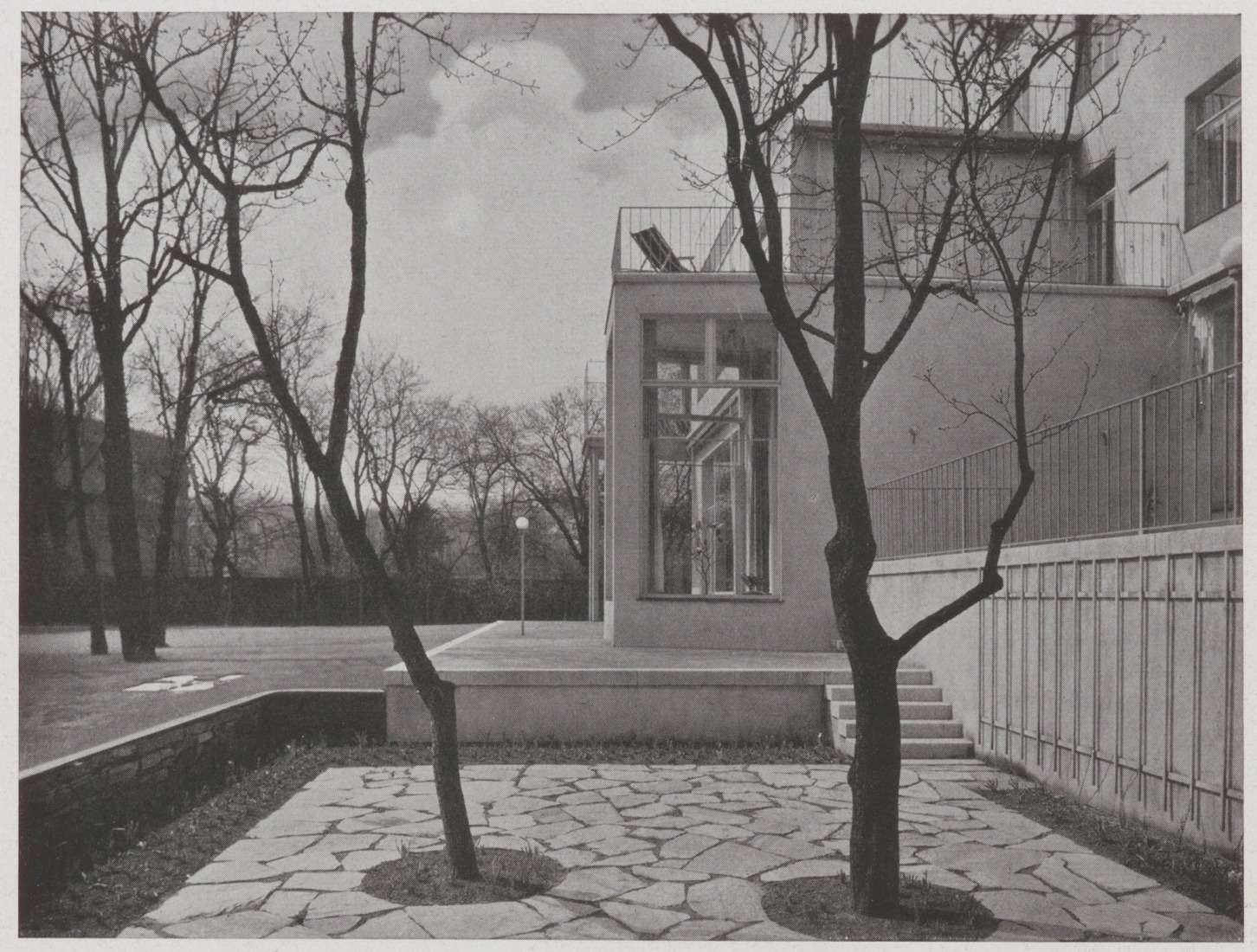 Villa Beer by Josef Frank and Oskar Wlach. Photograph by Julius Scherb.