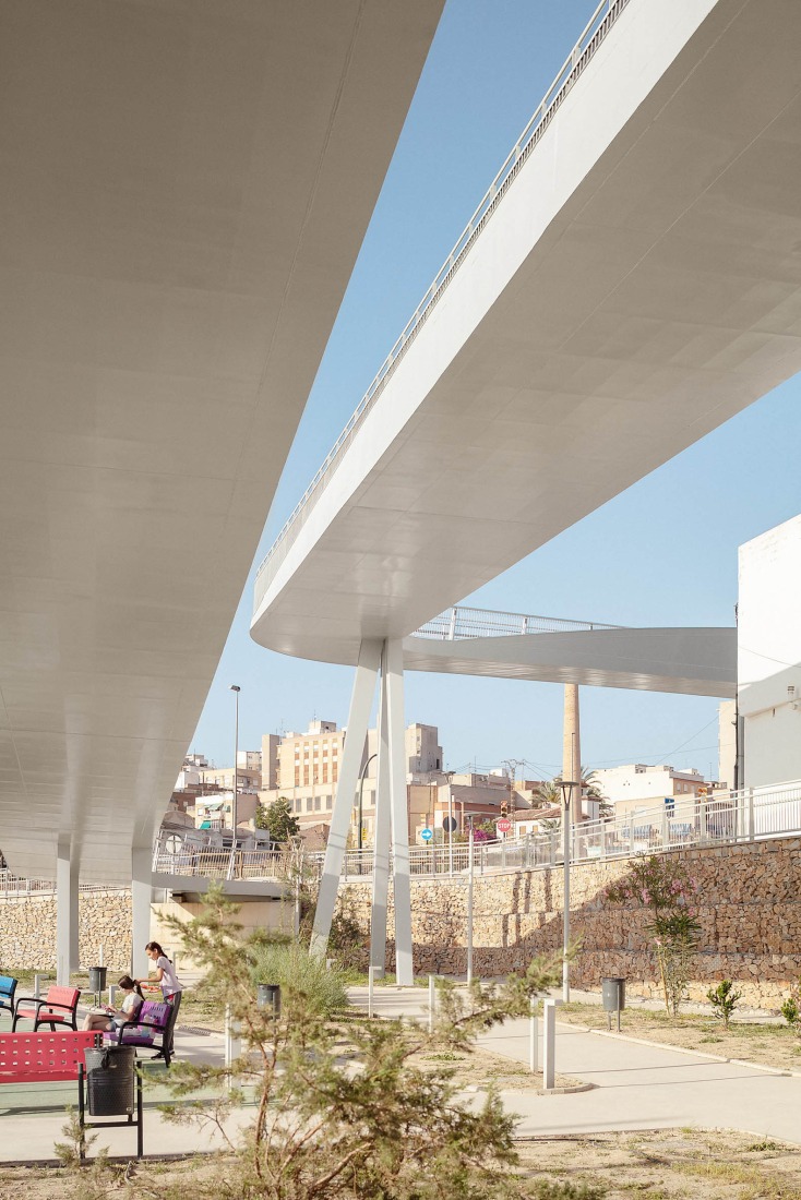 Molina de Segura footbridge by FVAI. Photography by Milena Villalba.
