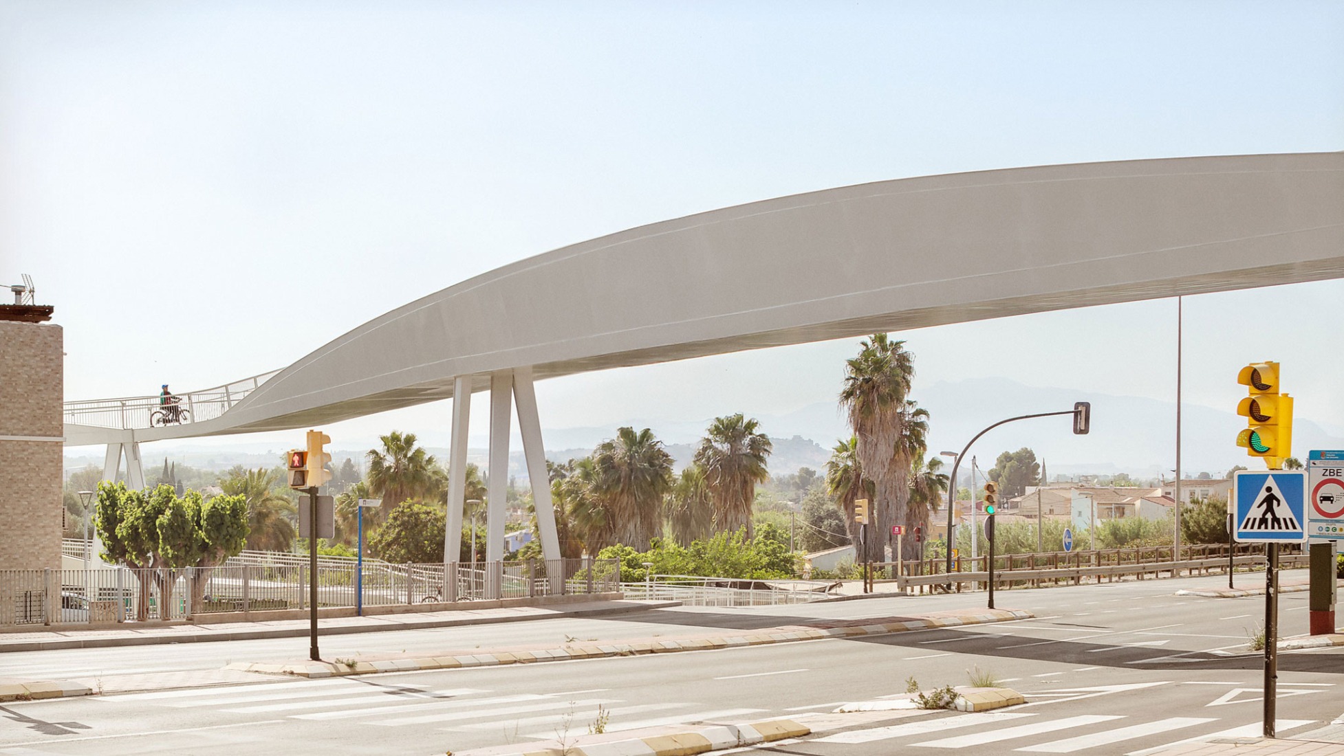 Molina de Segura footbridge by FVAI. Photography by Milena Villalba.