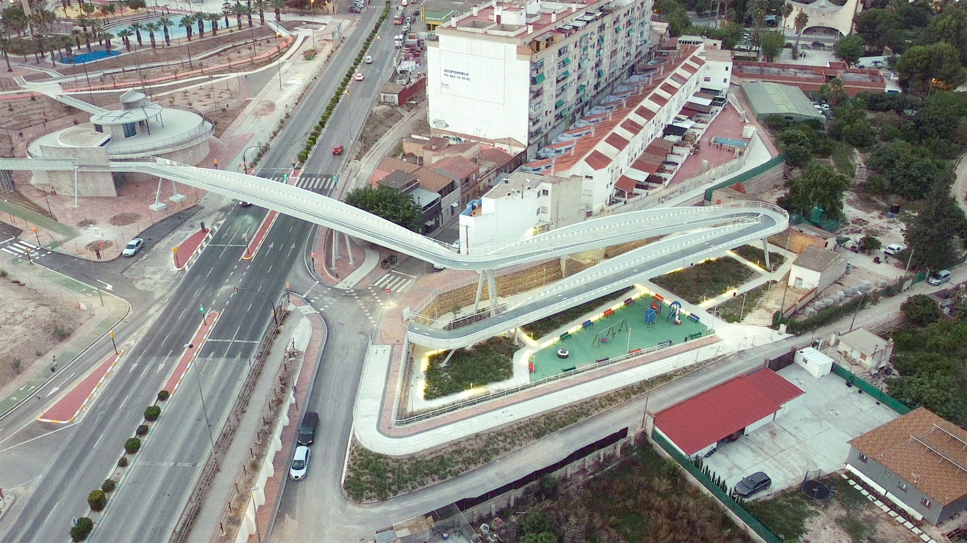 Molina de Segura footbridge by FVAI. Photography by FVAI.