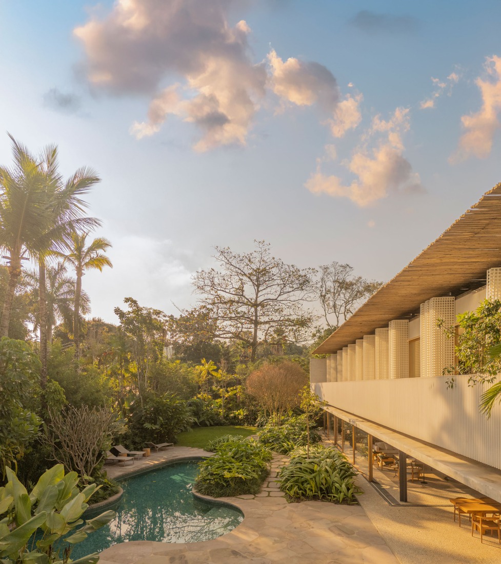 Biribinhas House by MK27. Photograph by Fernando Guerra.