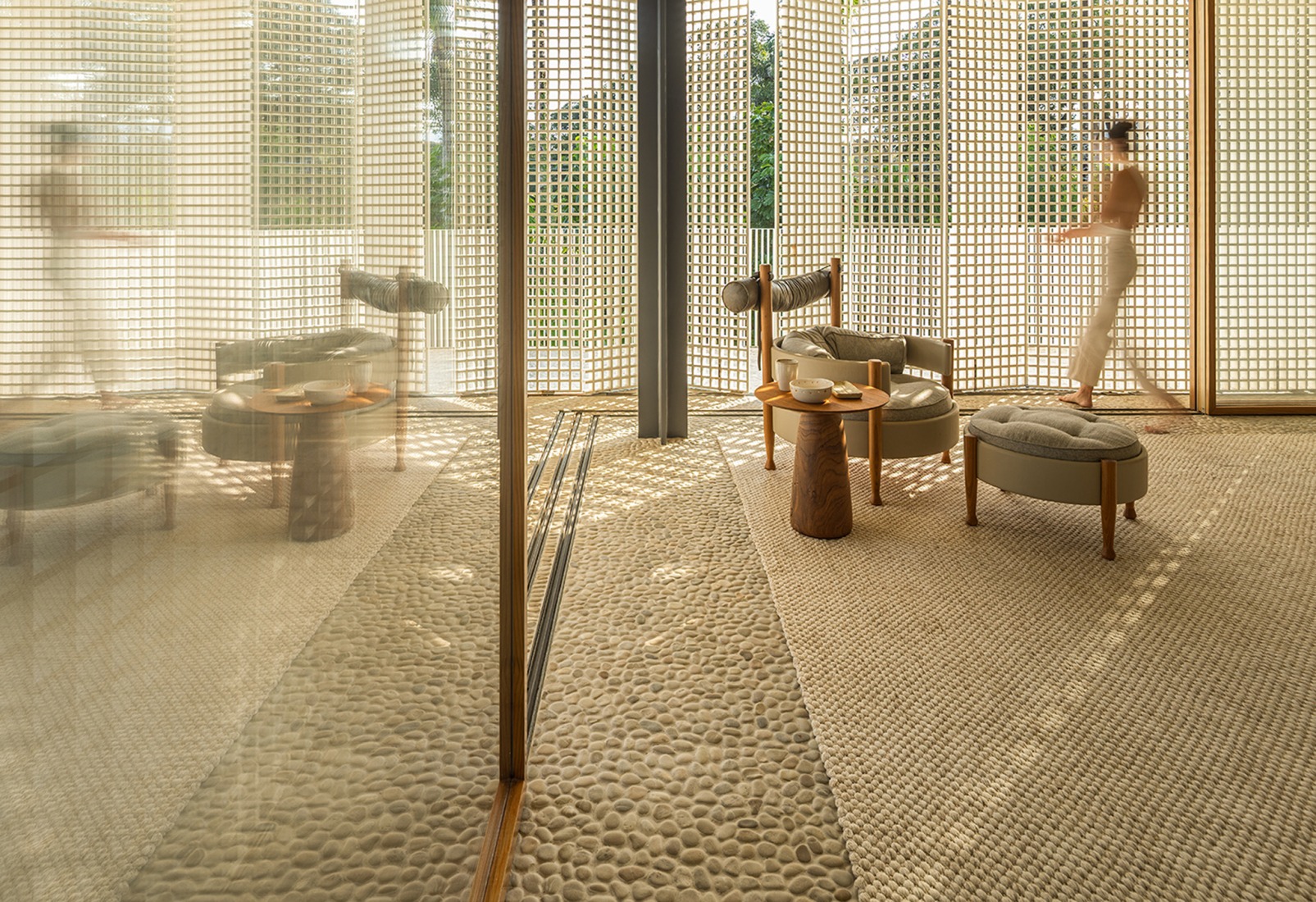 Biribinhas House by MK27. Photograph by Fernando Guerra.