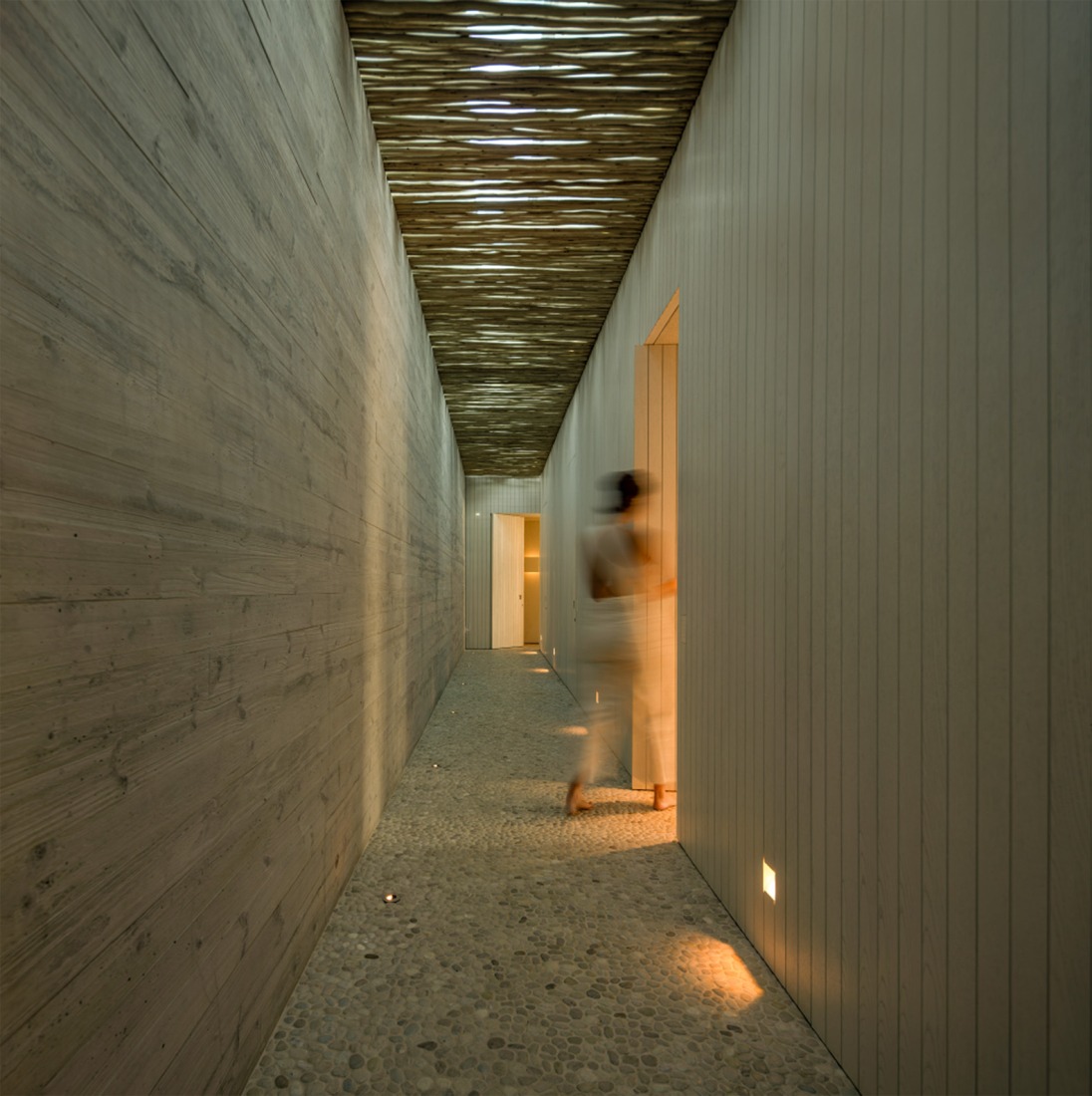 Biribinhas House by MK27. Photograph by Fernando Guerra.