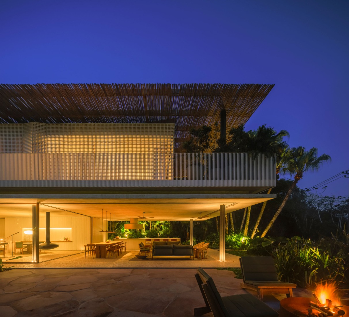 Biribinhas House by MK27. Photograph by Fernando Guerra.