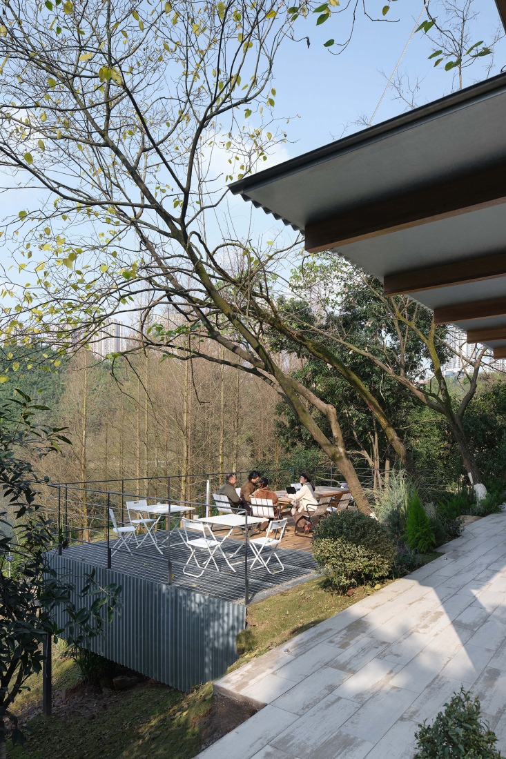 Cocina Familiar Italiana LAGO por vari architects. Fotografía por Zhu Wenqiao.