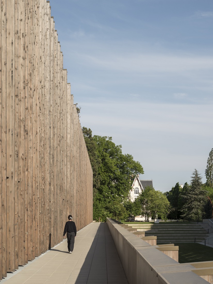 IXCAMPUS by Baumschlager Eberle Architekten + SAME. Photograph by Cyrille Weiner.