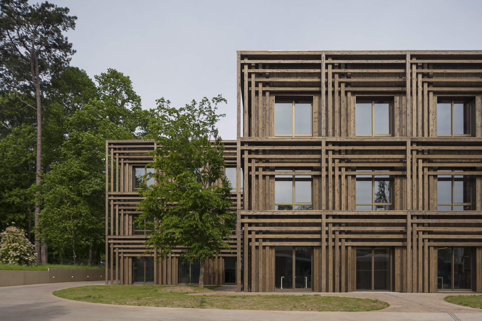 IXCAMPUS by Baumschlager Eberle Architekten + SAME. Photograph by Cyrille Weiner.