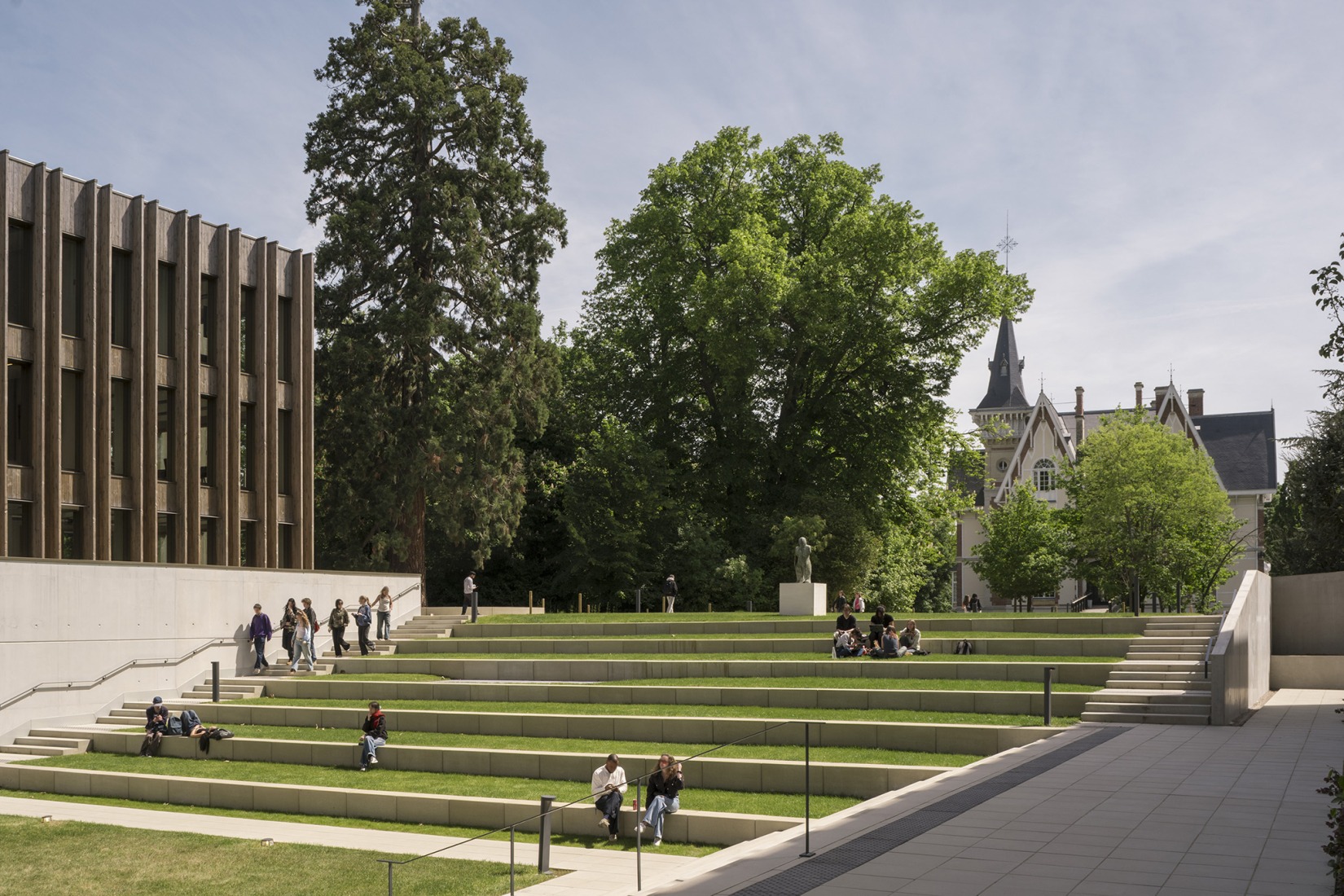 IXCAMPUS by Baumschlager Eberle Architekten + SAME. Photograph by Cyrille Weiner.
