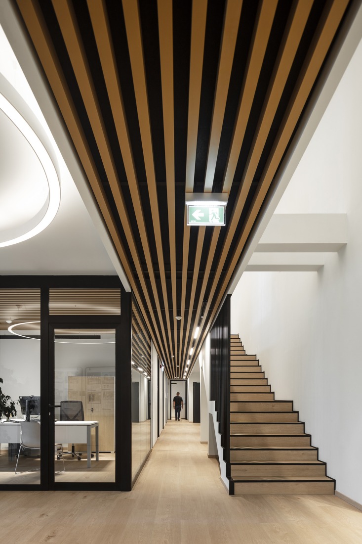 «Recupero Ex Arrigoni» por COTTA SOLOMITA Architetti Pianificatori. Fotografía por Fabio Mantovani.