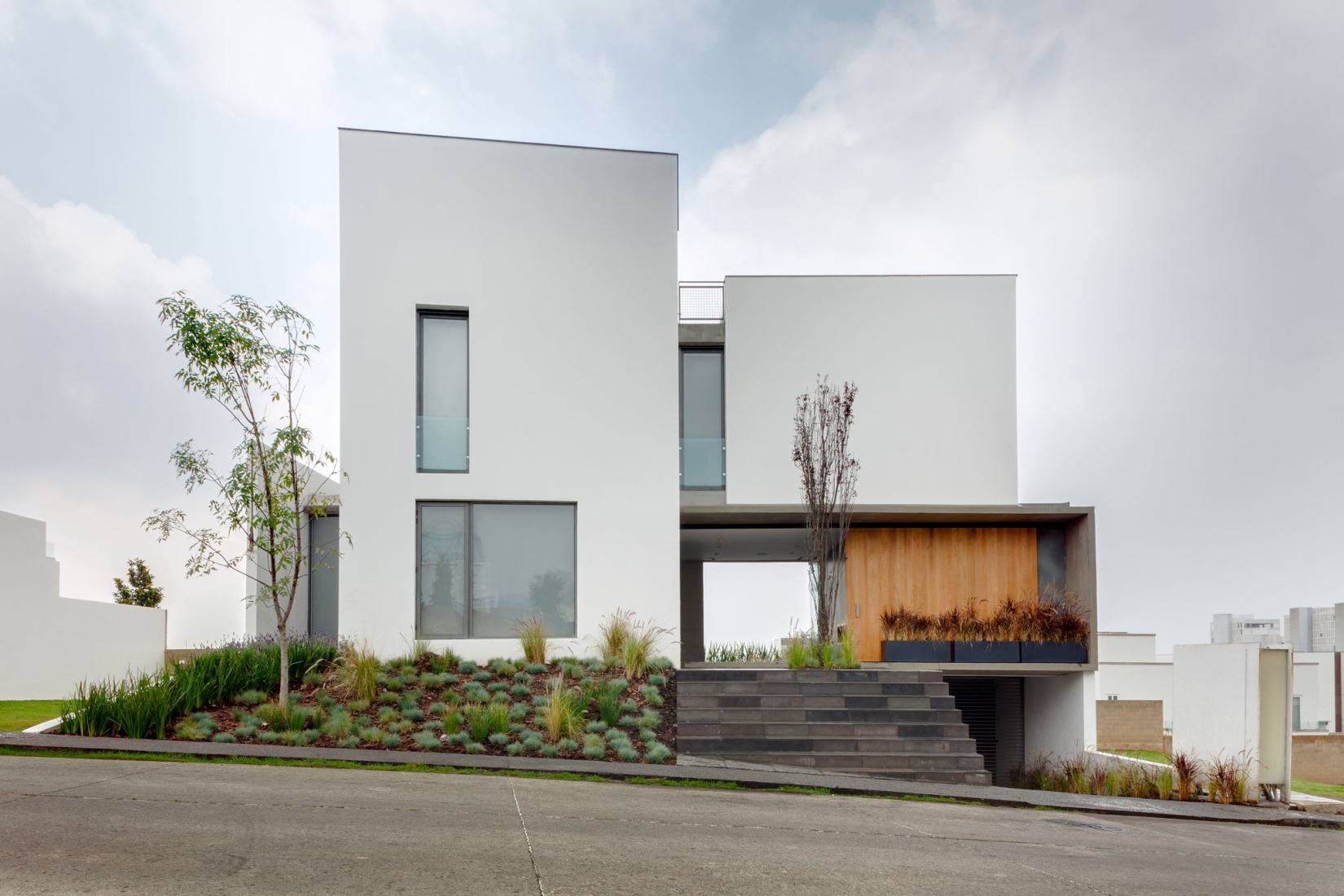 Outside vision. Photograph by courtesy of JSa Arquitectura.