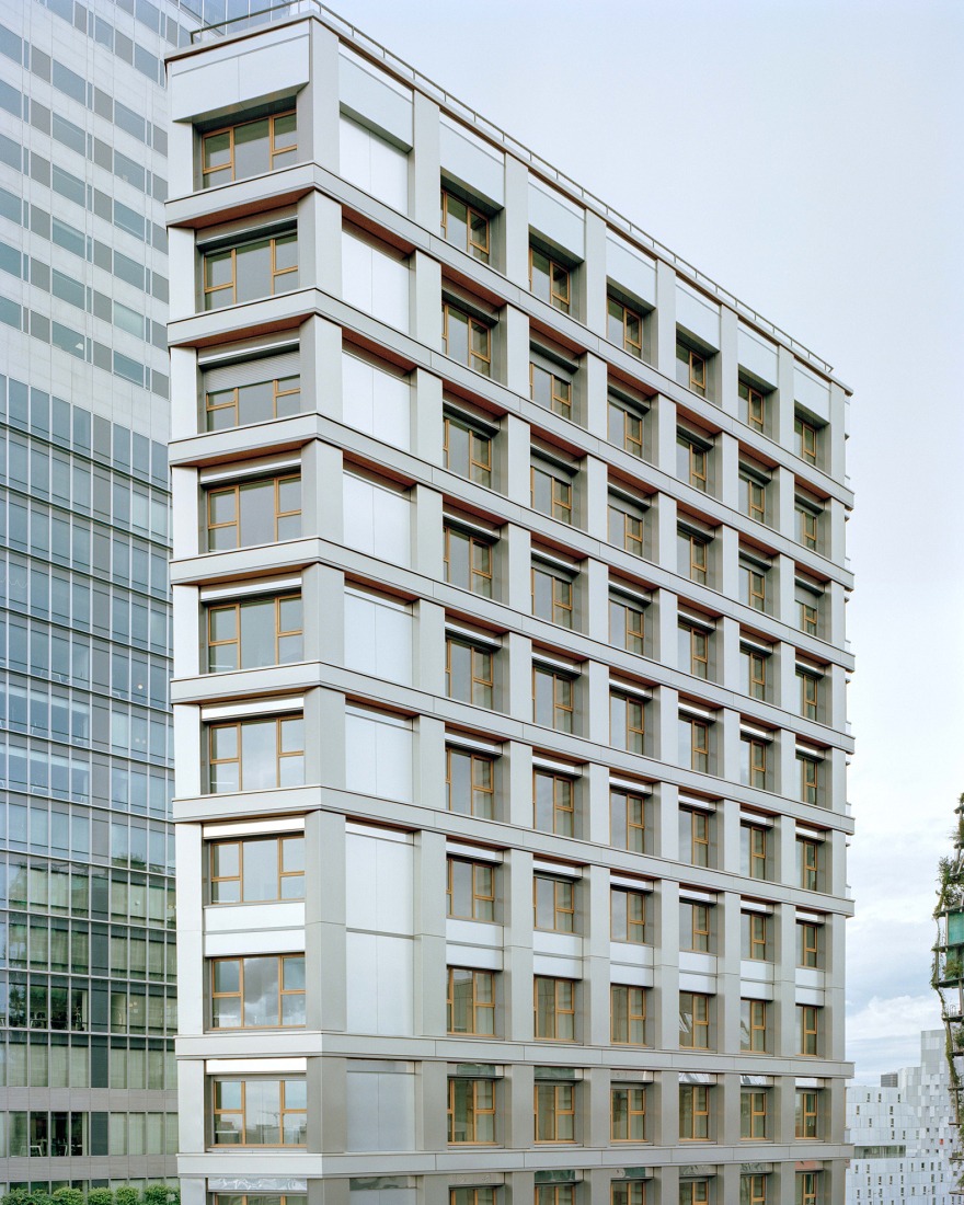 "La Tour Commune" by Vincent Lavergne + Atelier WOA. Photograph by Séverin Malaud.