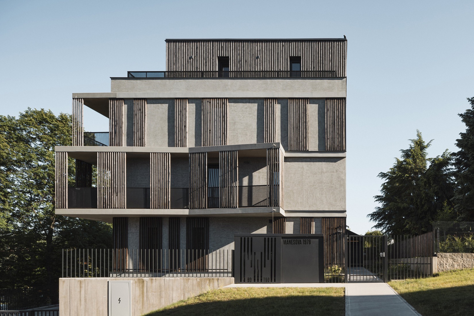 Mánesova Apartment Building by OK PLAN ARCHITECTS. Photograph by Petr Polák Studio.